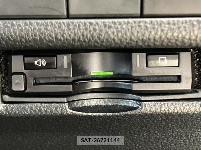 Toyota RAV4 2022-08 8220241-17