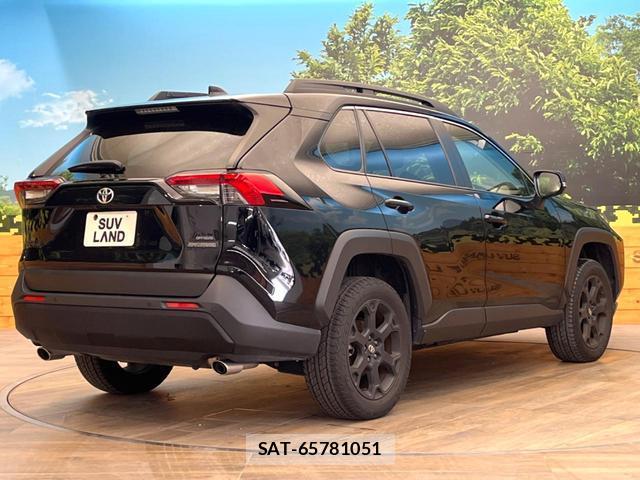 Toyota RAV4 2024-10 8220354-16