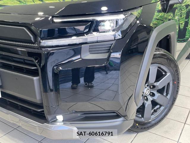 Toyota RAV4 2026-07 8220420-11
