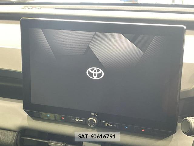 Toyota RAV4 2026-07 8220420-6