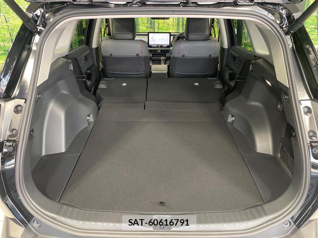 Toyota RAV4 2026-07 8220420-9