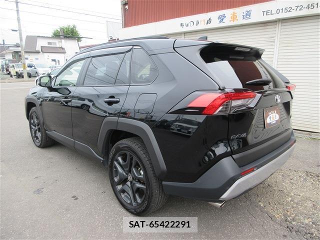 Toyota RAV4 2024-03 8221017-3