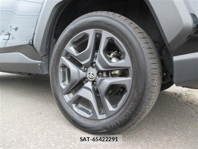 Toyota RAV4 2024-03 8221017-5