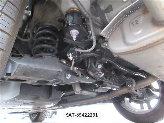 Toyota RAV4 2024-03 8221017-6