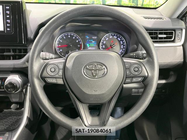 Toyota RAV4 2019-05 8221093-10