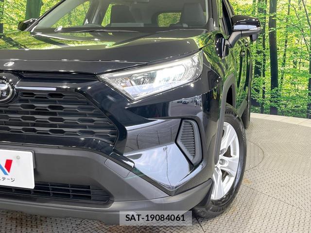 Toyota RAV4 2019-05 8221093-11