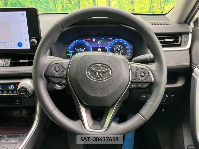 Toyota RAV4 2023-11 8221145-10