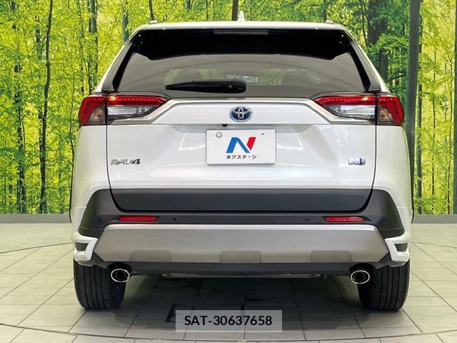 Toyota RAV4 2023-11 8221145-14