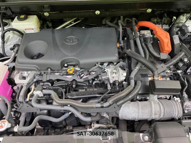 Toyota RAV4 2023-11 8221145-17