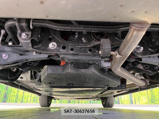 Toyota RAV4 2023-11 8221145-18