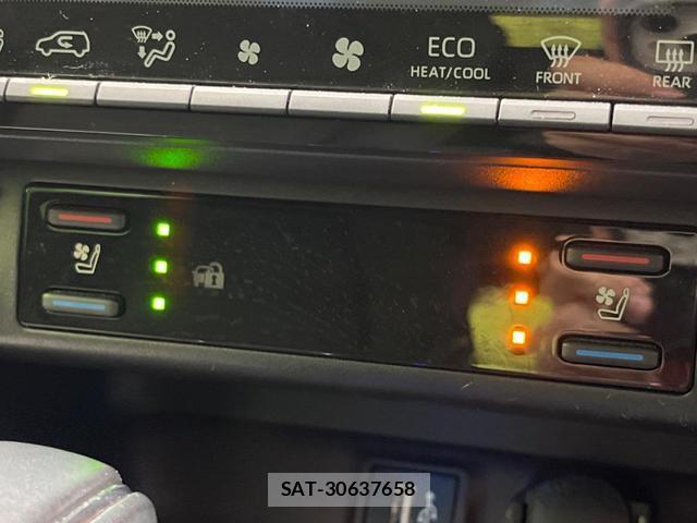 Toyota RAV4 2023-11 8221145-6