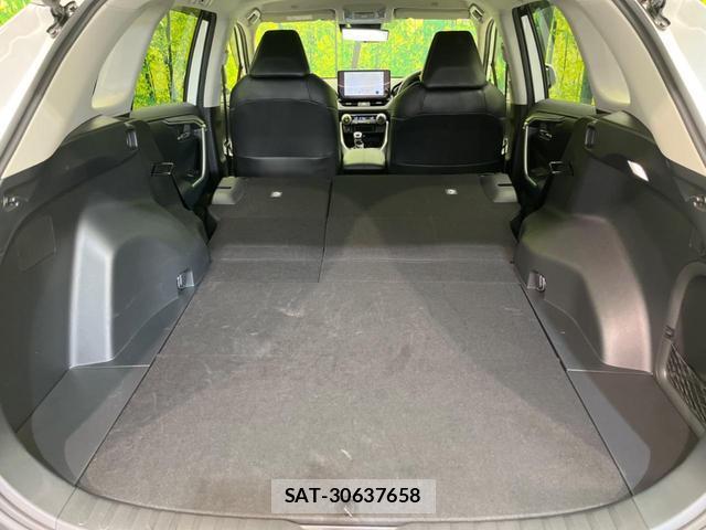 Toyota RAV4 2023-11 8221145-9