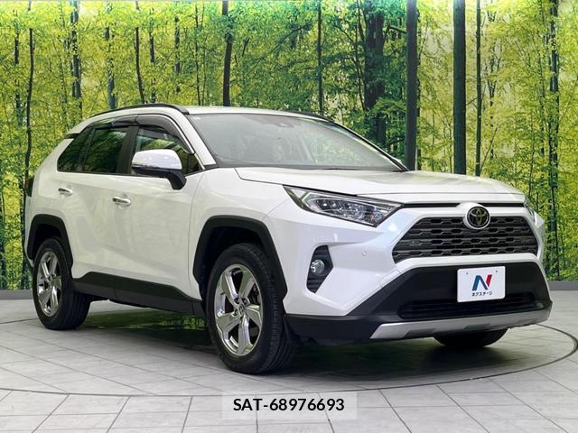 Toyota RAV4 2020-02 8221148-15