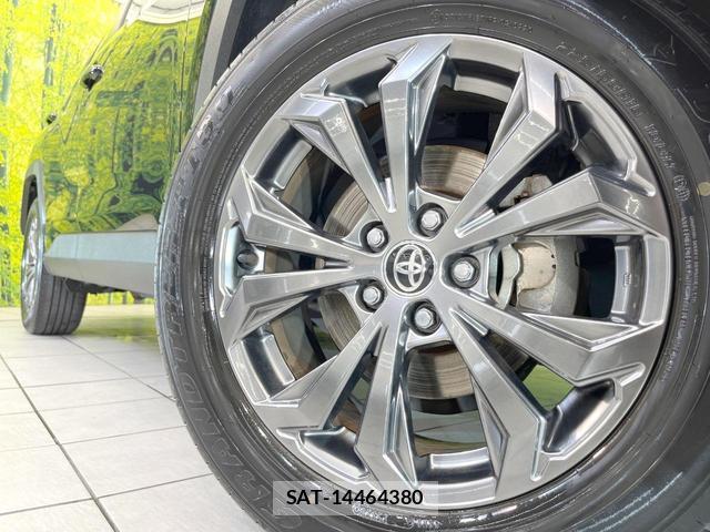 Toyota RAV4 2023-06 8221230-12