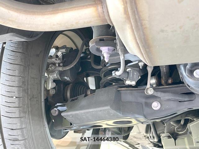 Toyota RAV4 2023-06 8221230-19