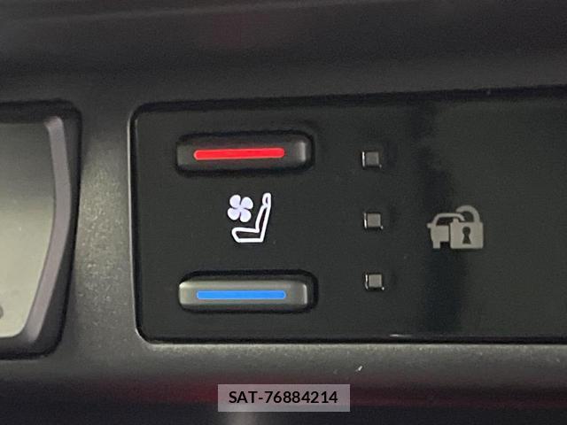 Toyota RAV4 2022-12 8221375-7