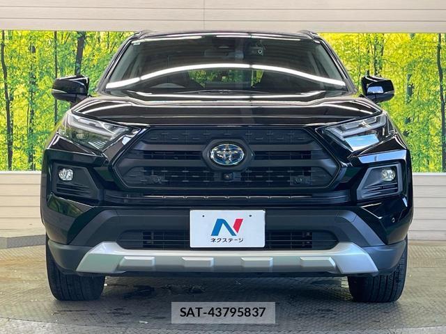 Toyota RAV4 2022-03 8221651-13