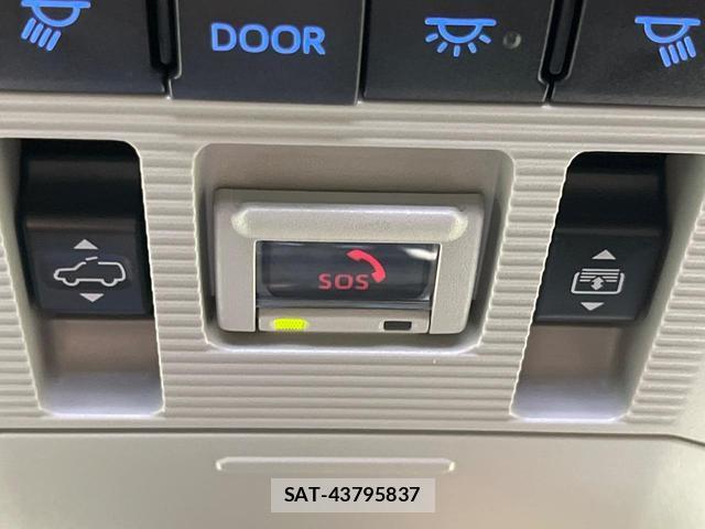 Toyota RAV4 2022-03 8221651-4