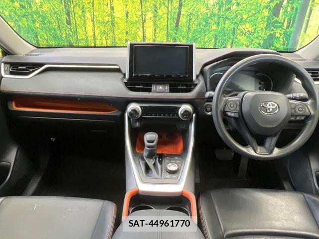 Toyota RAV4 2019-05 8221654-1
