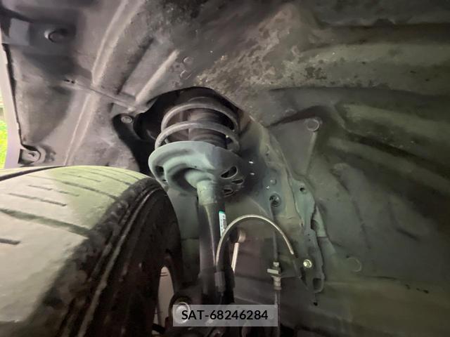 Toyota RAV4 2019-09 8222191-19