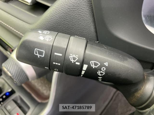 Toyota RAV4 2019-10 8222357-16