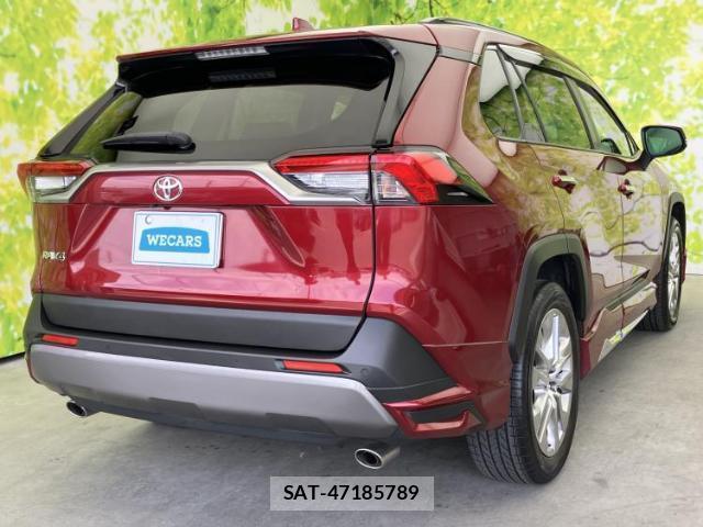 Toyota RAV4 2019-10 8222357-2