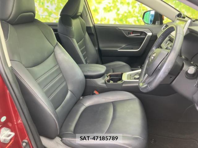 Toyota RAV4 2019-10 8222357-3