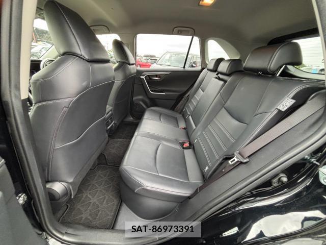 Toyota RAV4 2019-07 8222591-3