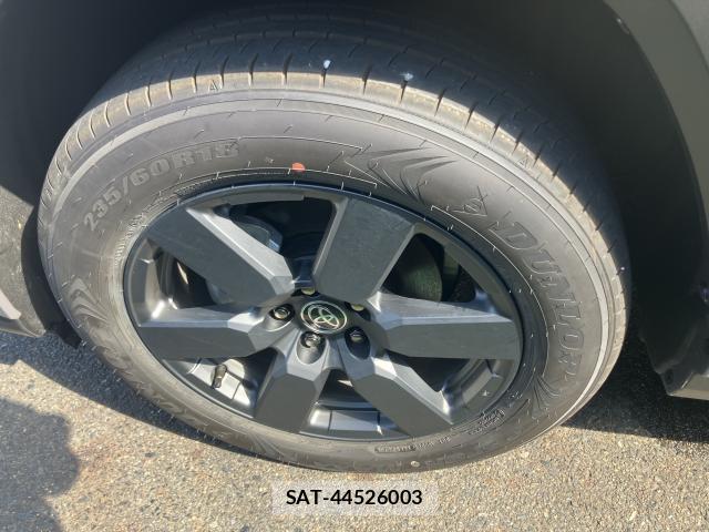 Toyota RAV4 2026-02 8222844-10