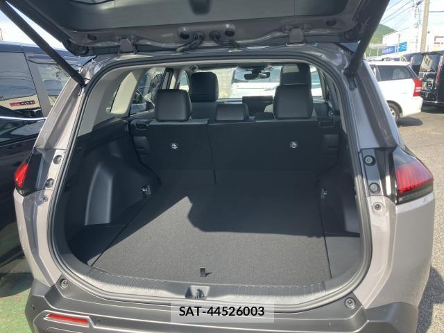 Toyota RAV4 2026-02 8222844-16