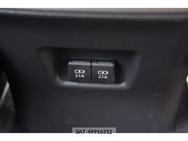 Toyota RAV4 2020-11 8223259-17