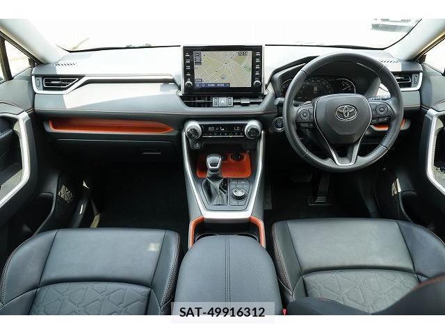 Toyota RAV4 2020-11 8223259-2