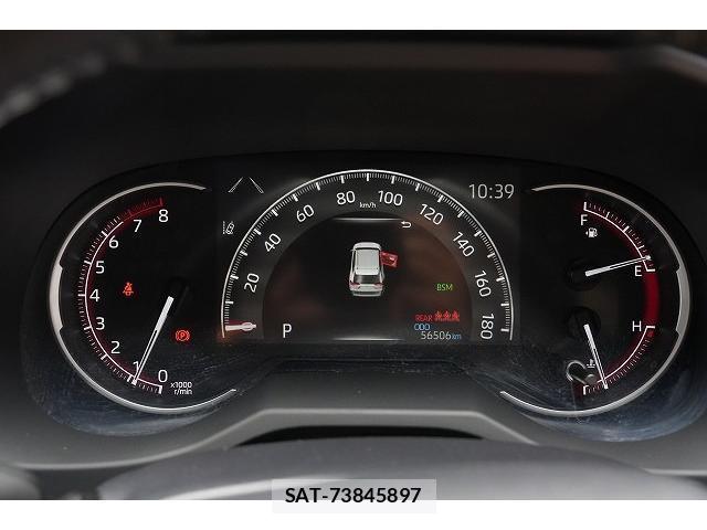 Toyota RAV4 2021-06 8223263-9