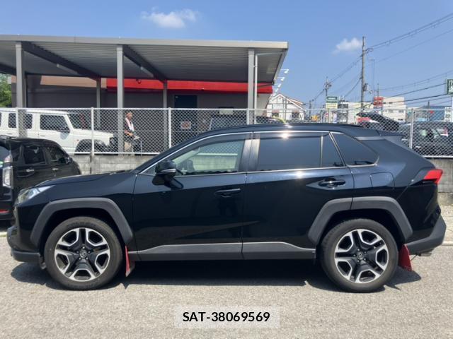 Toyota RAV4 2020-03 8223740-14