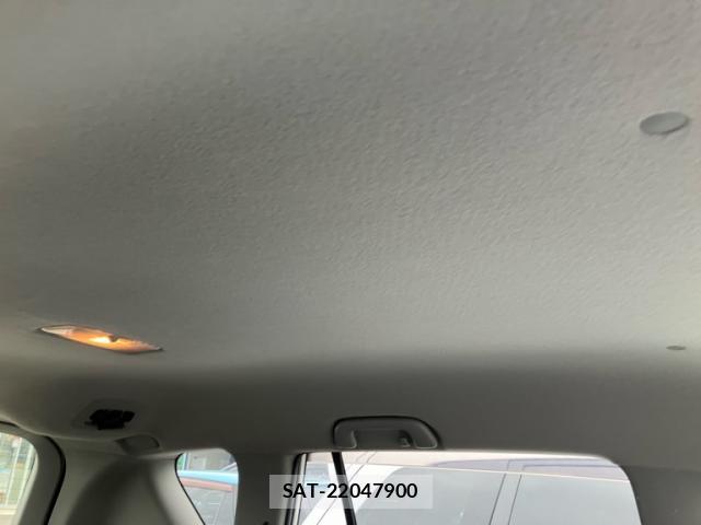 Toyota RAV4 2010-02 8224149-5