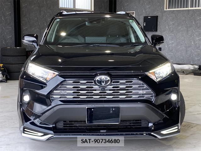 Toyota RAV4 2024-07 8224303-1