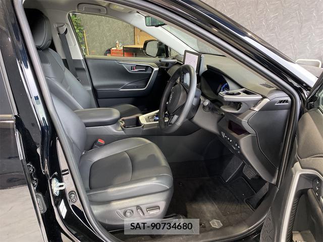 Toyota RAV4 2024-07 8224303-12