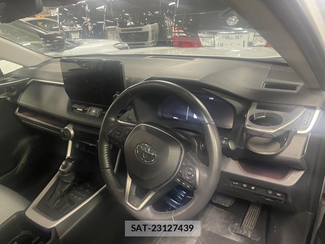 Toyota RAV4 2024-03 8224467-2