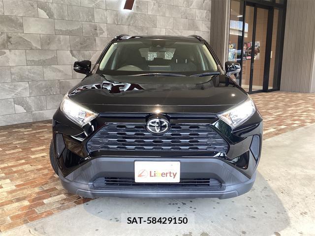 Toyota RAV4 2021-07 8224519-11