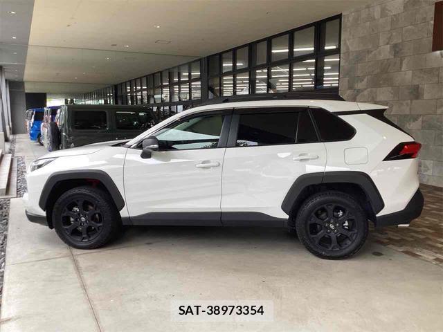 Toyota RAV4 2024-09 8224522-6
