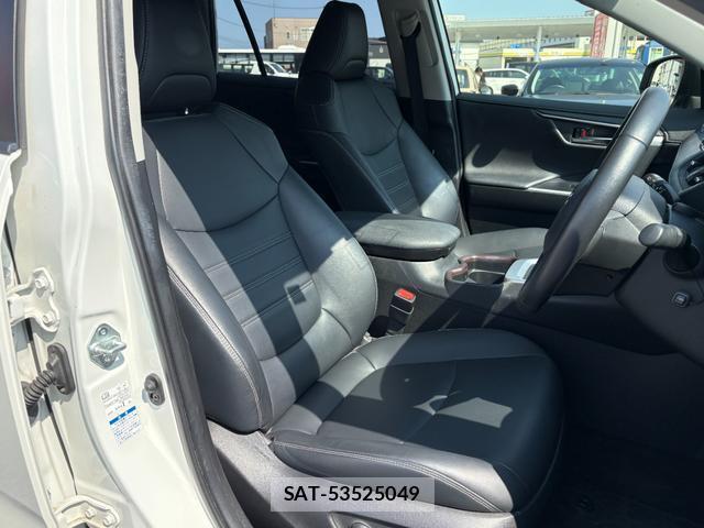 Toyota RAV4 2020-01 8224753-17