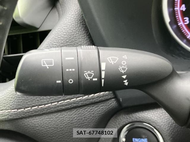 Toyota RAV4 2020-04 8225069-15