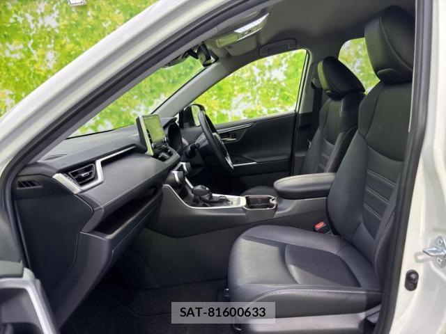 Toyota RAV4 2021-07 8225086-5
