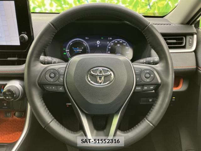 Toyota RAV4 2023-08 8225231-14