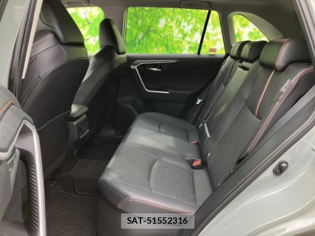 Toyota RAV4 2023-08 8225231-6
