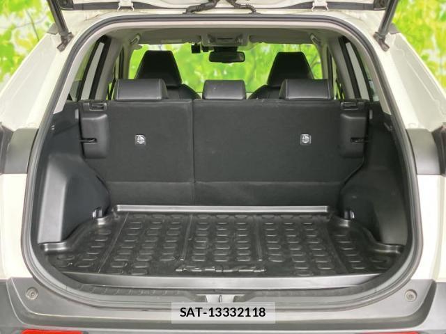 Toyota RAV4 2019-09 8225380-7