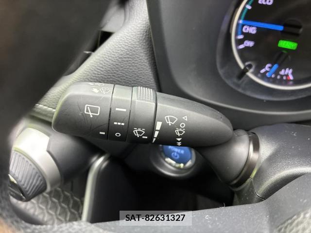 Toyota RAV4 2021-07 8225415-15