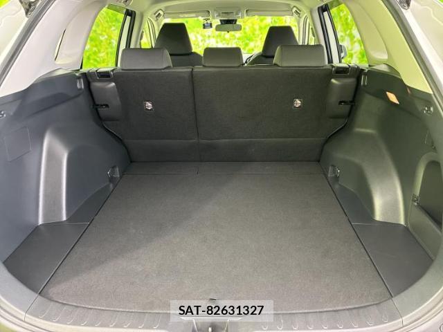 Toyota RAV4 2021-07 8225415-7