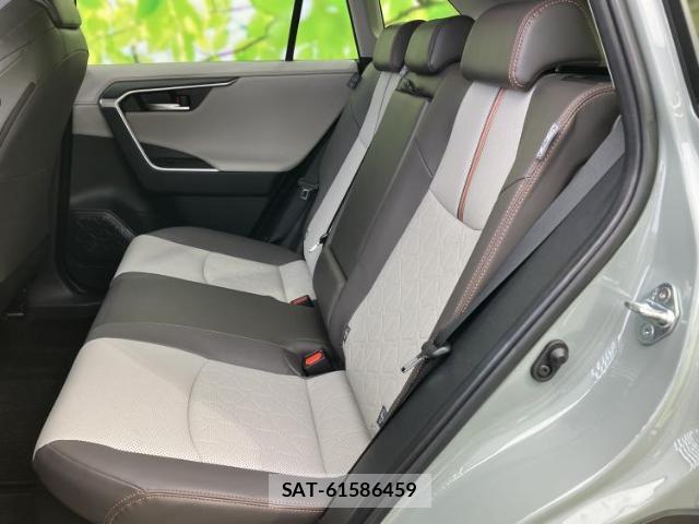 Toyota RAV4 2024-01 8225476-6