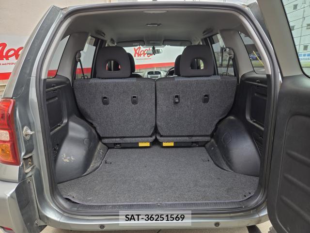 Toyota RAV4 2005-09 8216202-11